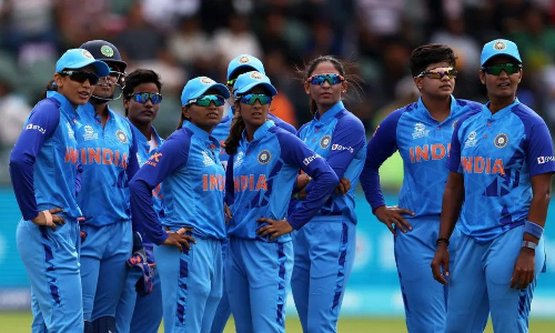 Womens T20 World Cup: सेमीफाइनल से पहले भारतीय टीम को बड़ा झटका, वस्त्राकर हुई बाहर, हरमनप्रीत का खेलना मुश्किल