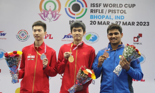 ISSF World Cup: भारत के रुद्राक्ष पाटिल ने 10 मीटर एयर राइफल में जीता कांस्य पदक