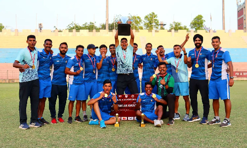 एमिटी इंडियन नेशनल को हराकर भारतीय वायुसेना ने जीती ए-डिवीजन लीग एमिटी इंडियन नेशनल को हराकर भारतीय वायुसेना ने जीती ए-डिवीजन लीग