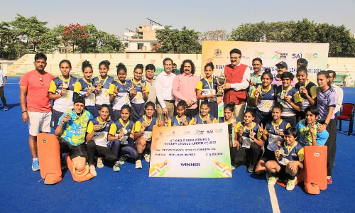 एचएआर हॉकी अकादमी को हराकर प्रीतम सिवाच ने जीता अंडर-21 महिला हॉकी लीग का खिताब एचएआर हॉकी अकादमी को हराकर प्रीतम सिवाच ने जीता अंडर-21 महिला हॉकी लीग का खिताब