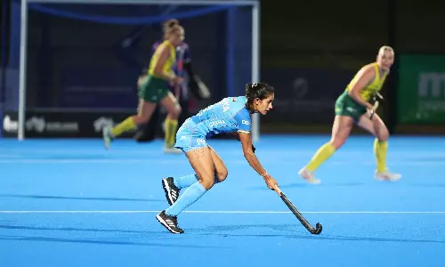 भारतीय महिला हॉकी टीम पहले टेस्ट में ऑस्ट्रेलिया से 2-4 से हारी